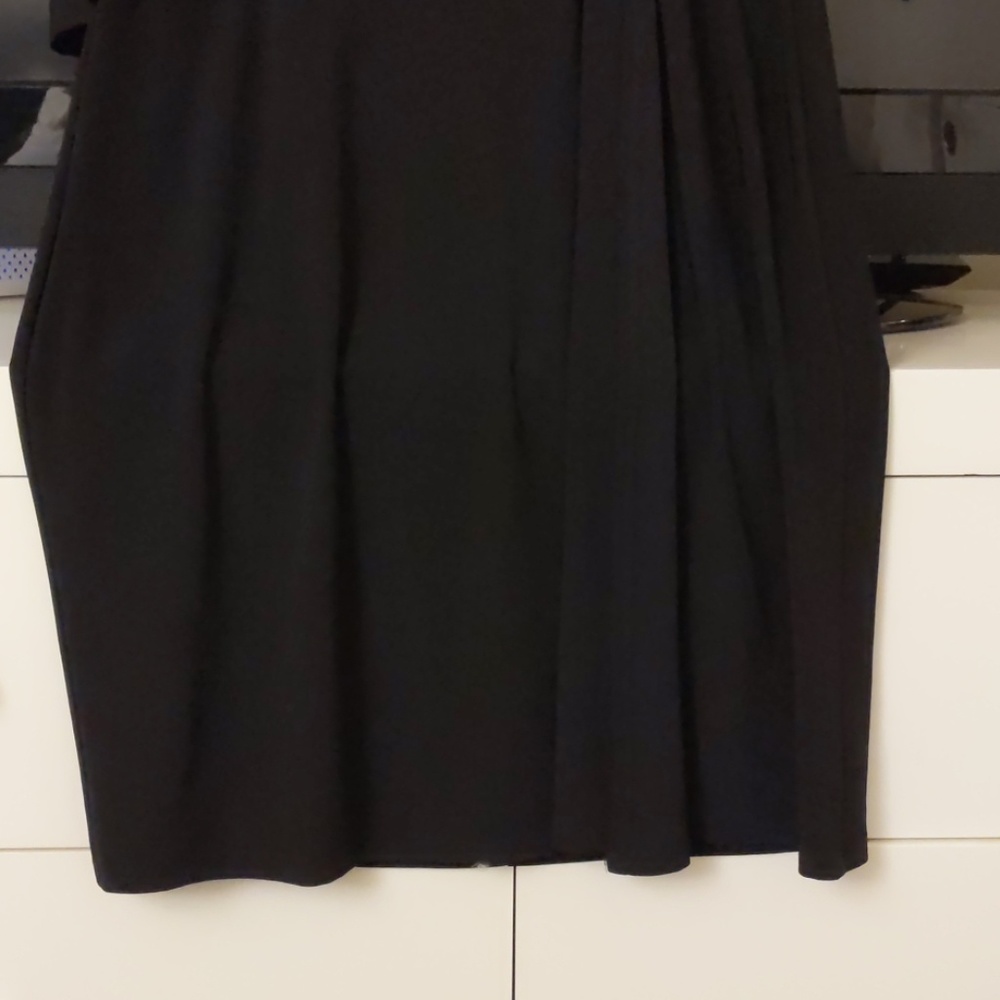 Dress - Picture 4 of 6